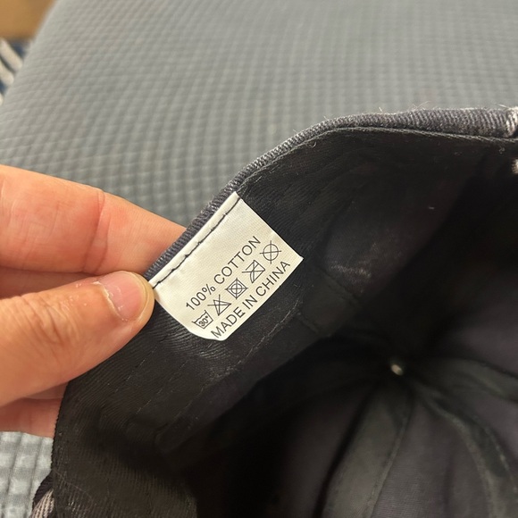 Lululemon Grey Distressed Ball Hat - Picture 4 of 4